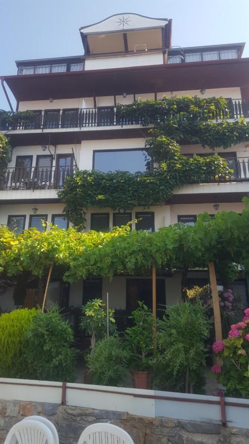 Villa Malezan Охрид Екстериор снимка