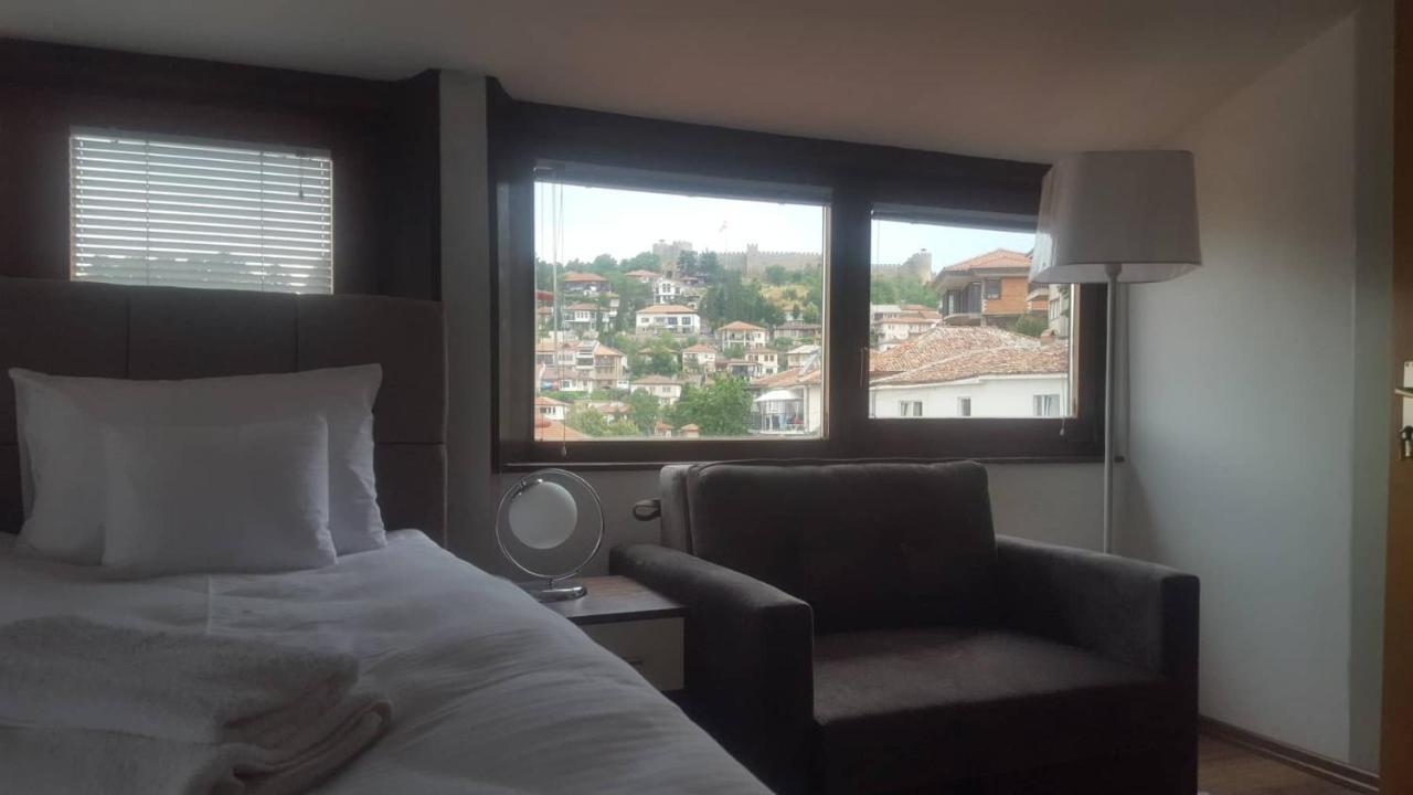 Villa Malezan Охрид Екстериор снимка
